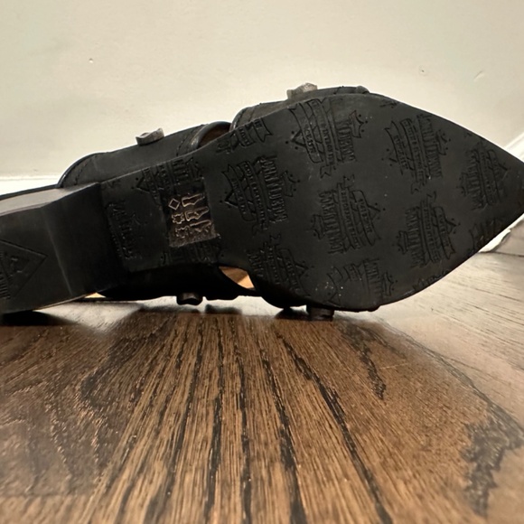 Pointed Black Mule “Truth Serena” by John Fluevog - Picture 5 of 11